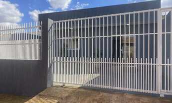 Imagem 3: Casa para venda com 200 metros quadrados com 2 quartos