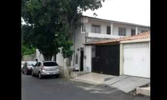 Imagem: Kitnet ( dois compartimentos e banheiro)