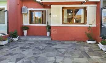 Imagem 1: Casa em Hípica Casa com 2 dormitórios