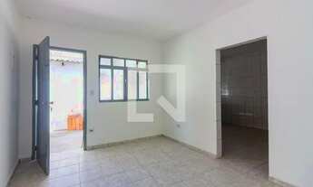 Imagem: Casa para Aluguel - Umuarama, 2 Quartos