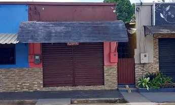 Imagem: Vendo uma propriedade urbana em Alenquer