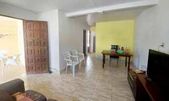 Imagem 4: CASA COM TRÊS QUARTOS NO PAAR