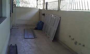 Imagem 2: Aluguel de Casa de 3/4, toda varandada e murada, de esquina em Arembepe