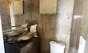 Imagem 3: Casa de condomínio para venda possui 200 metros quadrados com 3 quartos