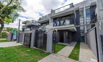 Imagem 2: Sobrado para venda com 139 metros quadrados com 3 quartos em Água Verde - Curitiba - PR