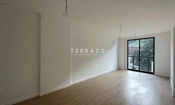 Imagem 3: Apartamento com 2 quartos (1ste) à venda, 63m² por R$ 470.000 no Alto, Teresópolis