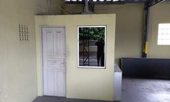 Imagem 4: Casa para aluguel e venda possui 540 metros quadrados com 6 quartos em parque 10 -