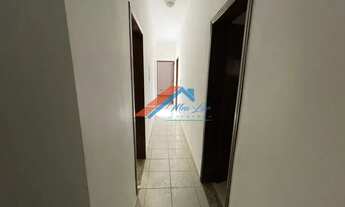 Imagem 5: Casa com quintal amplo e ótima localização!