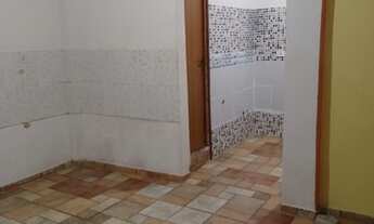 Imagem: Kitnet 750 água incluso EncruIlhada