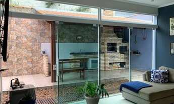 Imagem: Casa para venda tem 180 metros quadrados