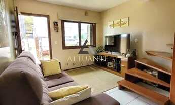 Imagem 2: Sobrado Triplex Semimobiliado no bairro Kayser