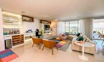 Imagem 3: Casa em Condomínio à venda 3 Quartos, 3 Suites, 4 Vagas, 341.47M², Vila Nova, Porto Alegre