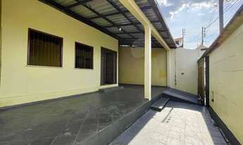 Imagem 2: Casa na Cohab Casa com 3 dormitórios