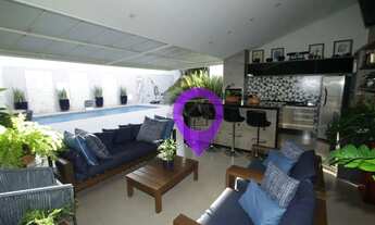 Imagem 2: Casa a venda com 5 dormitórios (3 suítes) de 380m² em terreno de 956m². Destaques: área de