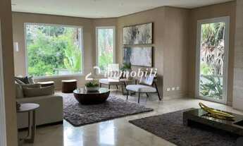 Imagem 7: Casa para alugar em Santana de Parnaíba, Alphaville, com 4 suítes, com 510 m²