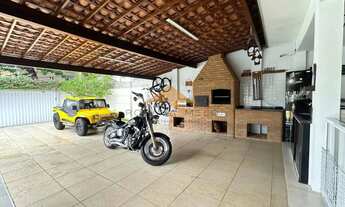 Imagem 4: Espetacular casa em Setubal,313,93m² de area,4 suites,espaço gourmet com piscina