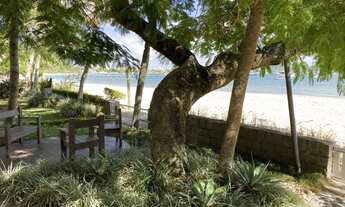 Imagem 6: CASA FRENTE MAR Casa com 4 dormitórios