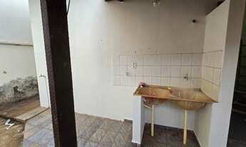 Imagem 3: Casa 2 quartos na ARSE 14 (110 Sul) próximo ao Colégio Marista