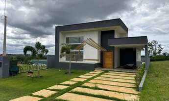 Imagem: Casa nova em fase de acabamento, localizado