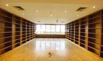 Imagem 6: Glória Galpão / depósito com 5 vagas na garagem