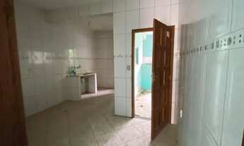 Imagem 5: Casa no Monte Castelo. 135 m2 de área construída, terreno com 300 m2