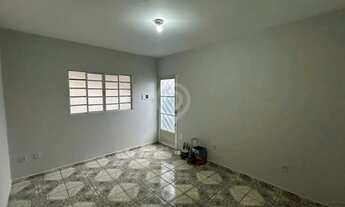 Imagem 5: Casa de rua : / Residencial / Jardim Palladino