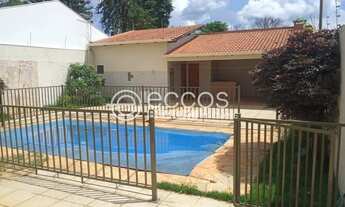 Imagem: Casa à venda, 4 quartos, 2 suítes, 2 vagas