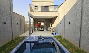 Imagem: Casa de condomínio em Rua Tupã - Villas