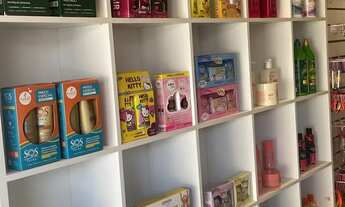 Imagem 2: Vendo loja de maquiagem e Cosmético