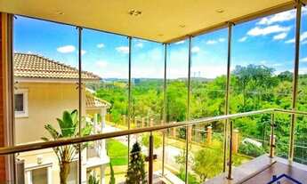 Imagem 6: Casa A Venda de 440m² Com 4 Dormitorios Sendo 4 Suites e 6 Vagas de Garagem No Residencial