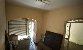 Imagem 5: Casa à venda - 180m² | Terreno grande