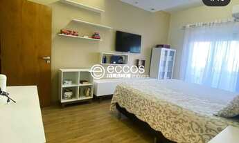 Imagem 5: Casa á venda no condomínio Jardim Barcelona