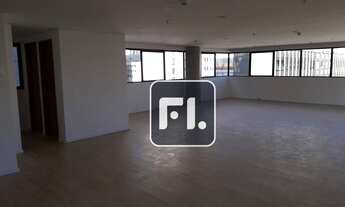 Imagem: Conjunto para alugar, 175 m² por R$ 9.800,00/mês