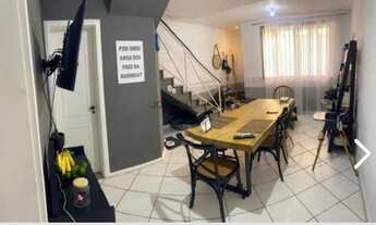 Imagem: Vendo casa triplex em condomínio com 180m2