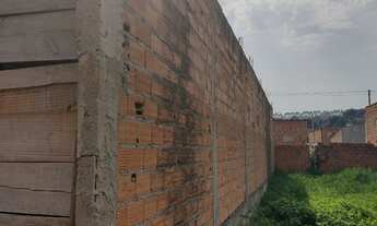 Imagem 3: Casa recém contruida