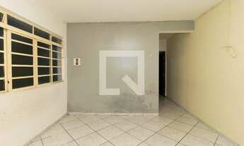 Imagem 2: Casa para Aluguel - Jardim Mirante, 2 Quartos, 90 m2