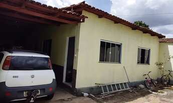 Imagem: Casa a venda na Avenida Almiro Amorim conjunto