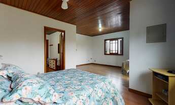 Imagem 3: PORTO ALEGRE - Casa Padrão - Partenon