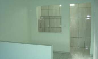 Imagem 2: Imóvel 02 quartos com garagem no Jd Suécia. Alm. Tamandaré próximo Abranches