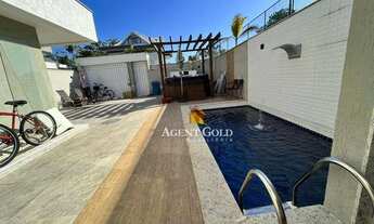 Imagem 3: Maravilhosa casa próxima do Clube, ótima localização com vista livre para o verde