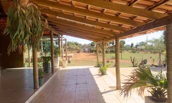 Imagem 5: Chácara Condomínio Camargo 2100m², Área de lazer Completa, Otima Localização- Aragoiânia