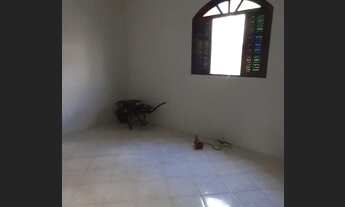 Imagem 4: Apartamento térreo 2/4 com 150m² com varanda e área de serviço