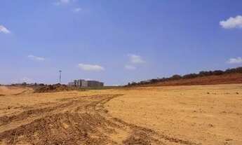 Imagem: área - Distrito Industrial - Botucatu