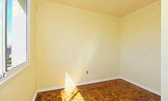 Imagem 5: Edifício Mattos Vanique - Apartamento desocupado de três dormitórios, junto ao Shoping Jo