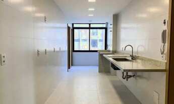 Imagem 2: Frontal 4 quartos - Praia da Barra da Tijuca