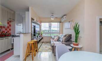 Imagem 2: Apartamento com 2 Dormitorio(s) localizado(a) no bairro Passo das Pedras em Porto Alegre