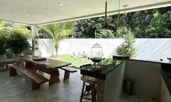 Imagem 6: Casa de condomínio para venda possui 200 metros quadrados com 3 quartos