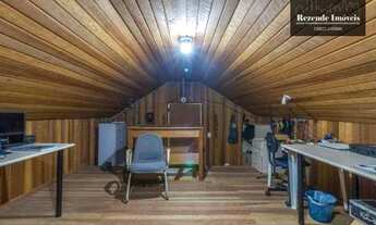 Imagem 6: C-CA0949 Pilarzinho/Casa 4 Quartos, 1 Suíte, Piscina Aquecida