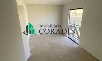 Imagem 3: Sobrado para Venda em Colombo, Guaraituba, 3 dormitórios, 1 suíte, 2 banheiros, 3 vagas