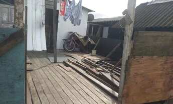 Imagem: Vende-se Barraco no Rádio clube